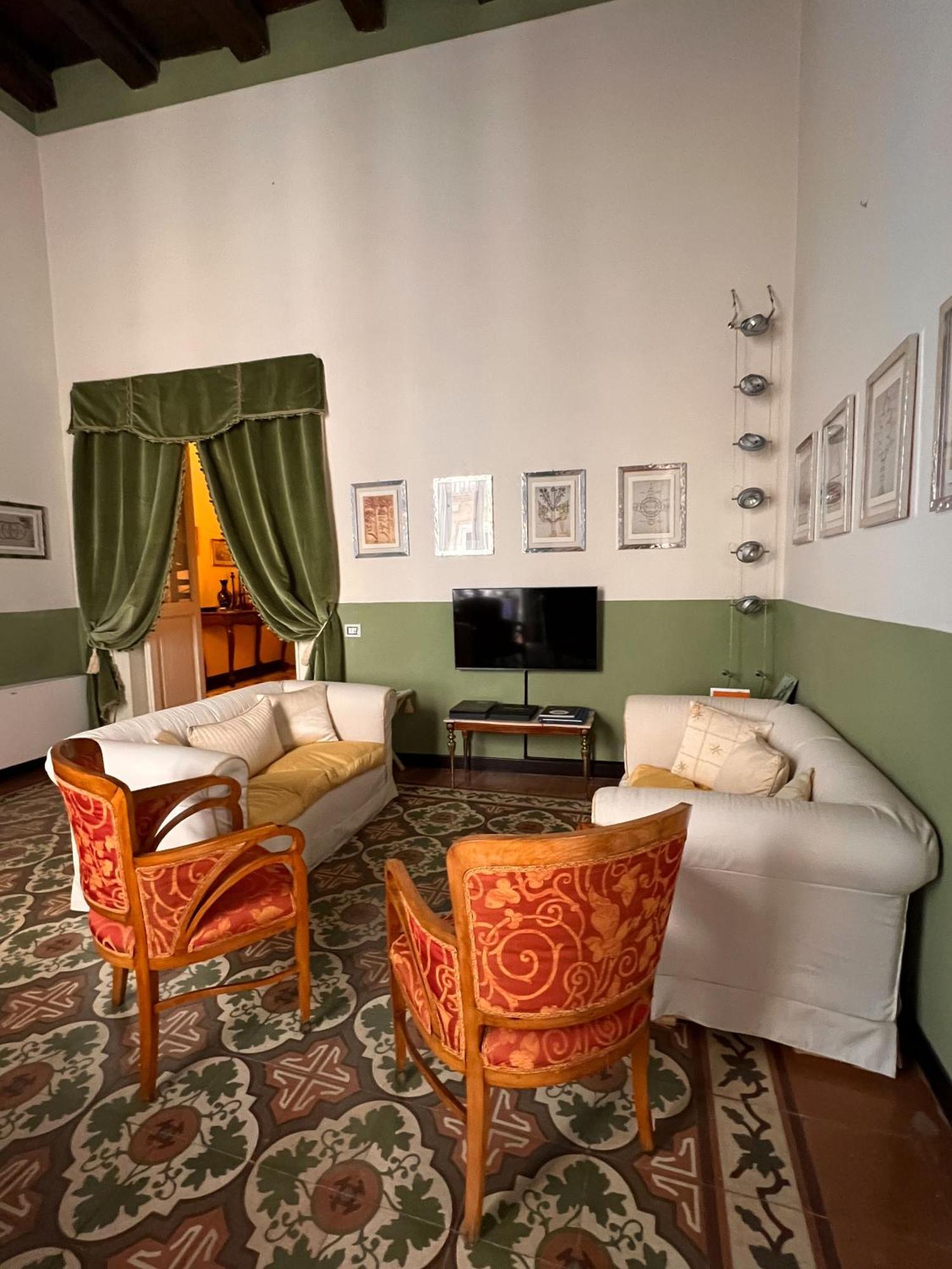 Dimora Storica Giostra Vecchia - Palazzo Grisolia 1809 Козенца Екстер'єр фото