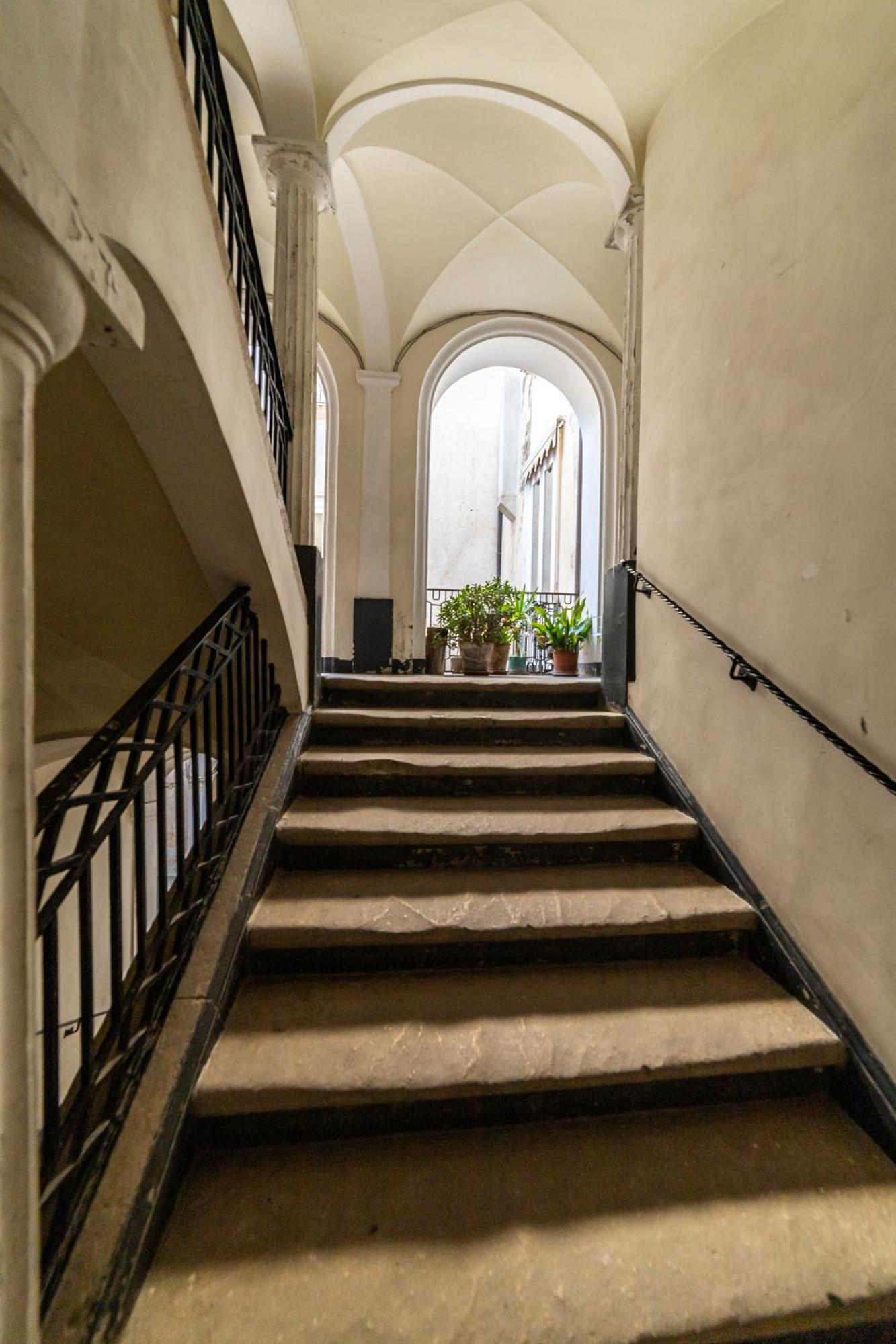 Dimora Storica Giostra Vecchia - Palazzo Grisolia 1809 Козенца Екстер'єр фото