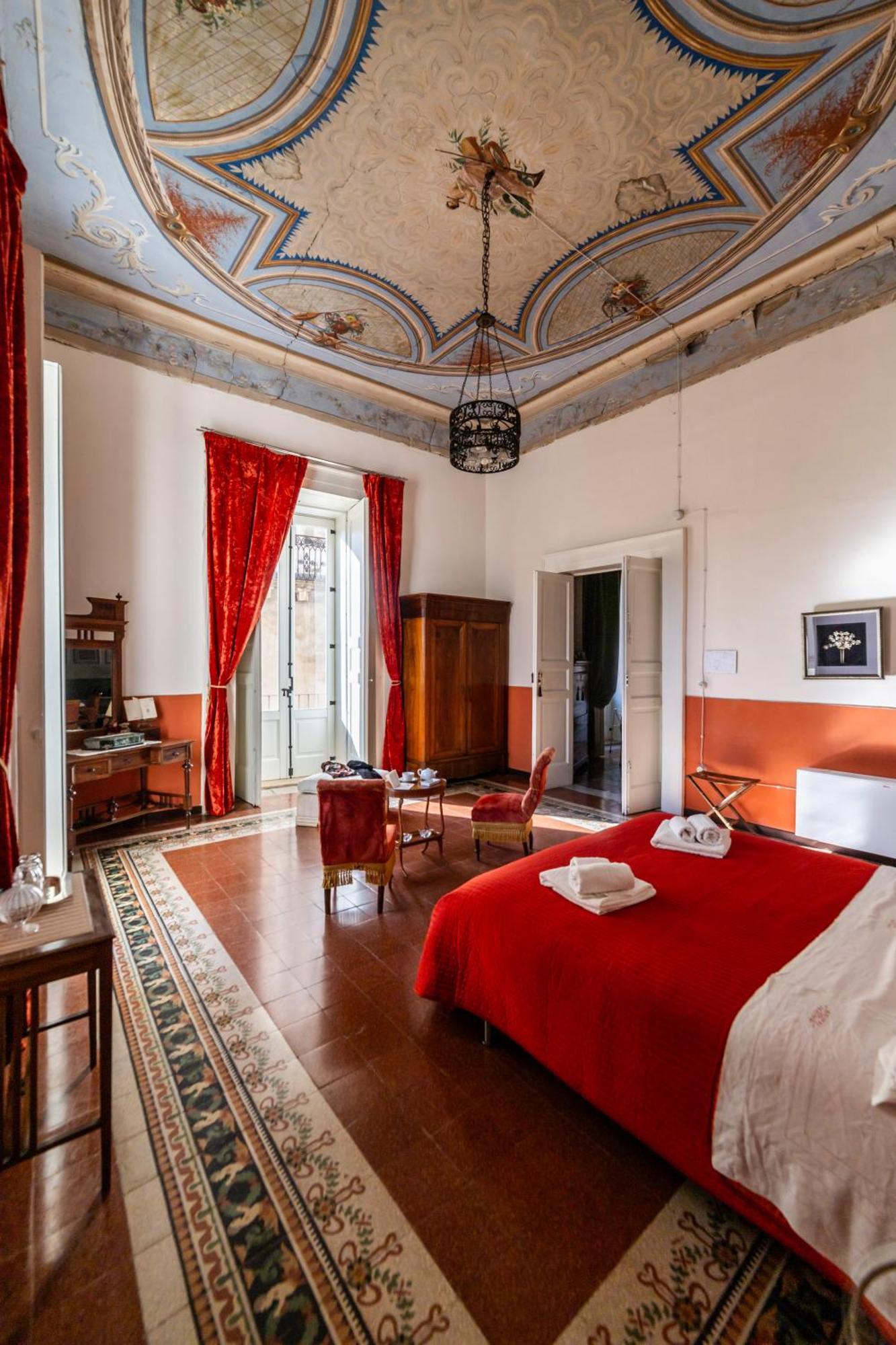 Dimora Storica Giostra Vecchia - Palazzo Grisolia 1809 Козенца Екстер'єр фото