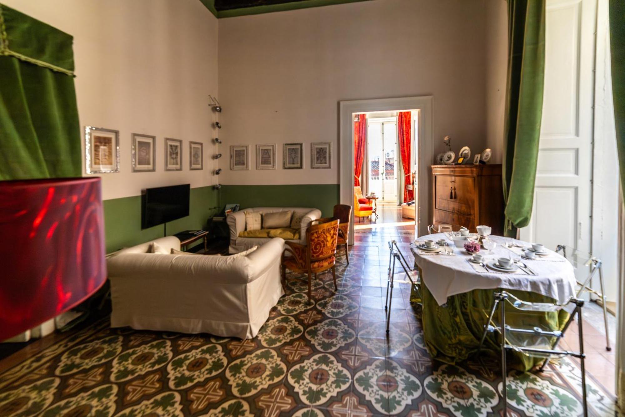 Dimora Storica Giostra Vecchia - Palazzo Grisolia 1809 Козенца Екстер'єр фото